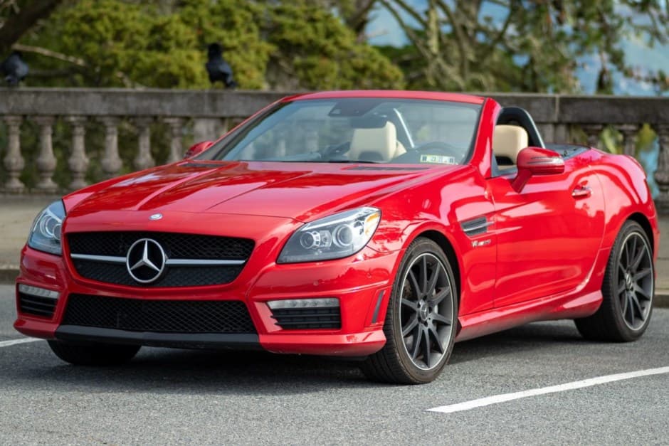 2014 Mercedes-Benz SLK-Class sold for $31,000