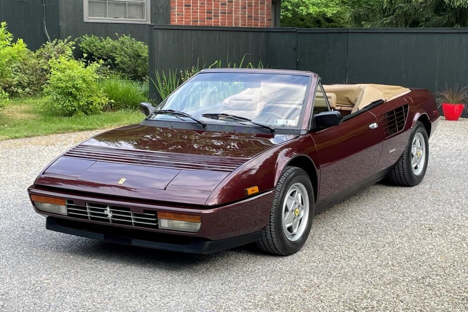 1986 Ferrari Mondial sold for $30,500