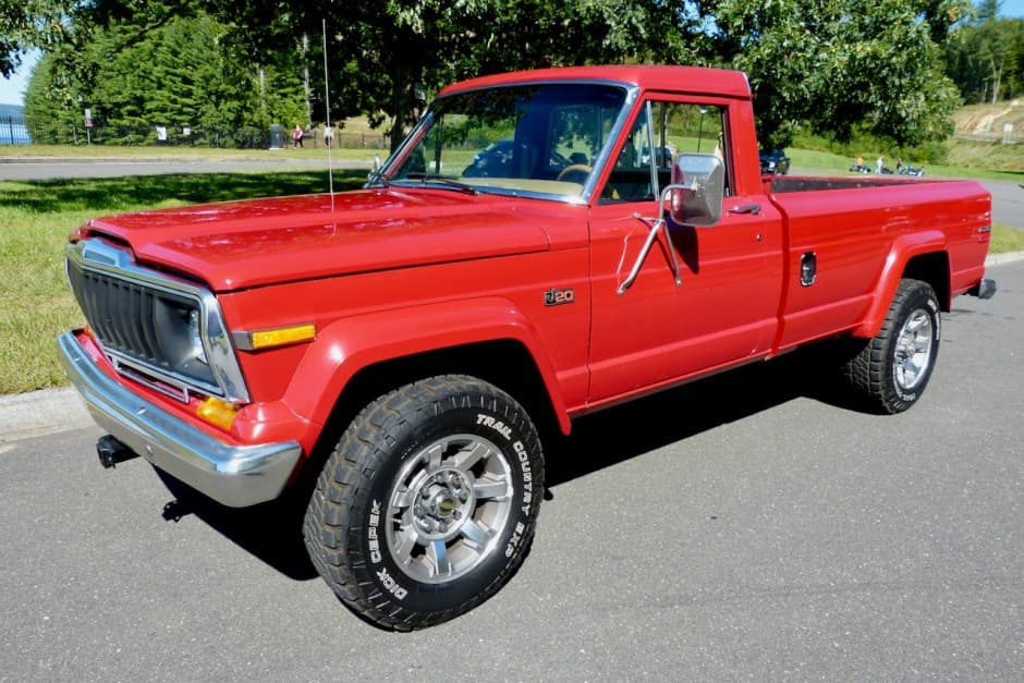 1987 Jeep Pickup sold for $34,000