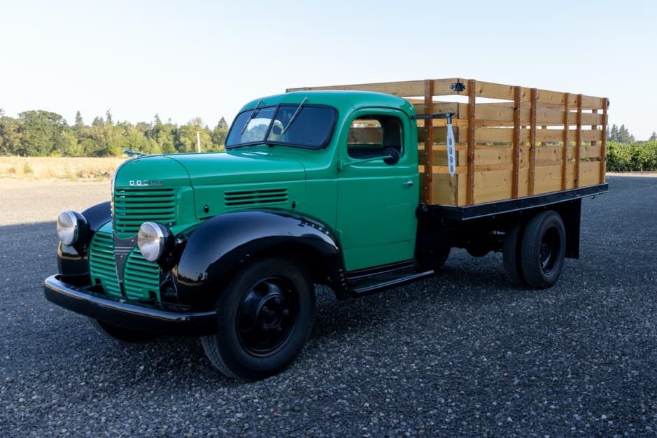 1939 Dodge T/V/W-Series (1939-1947) sold for $10,000