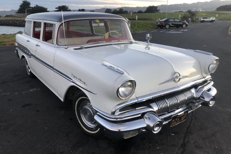 1957 Pontiac Safari sold for $16,750