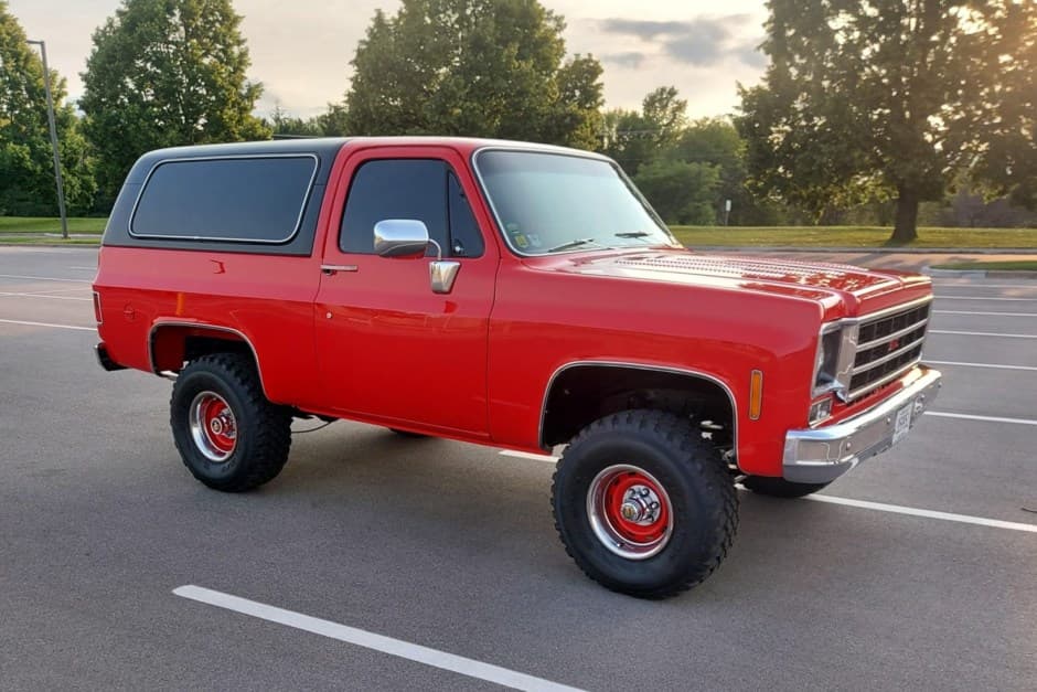 1977 GMC Jimmy (1973-1991) sold for $30,750