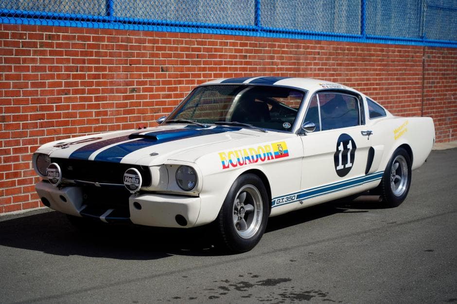1966 Shelby Mustang GT350 & GT500 sold for $130,000
