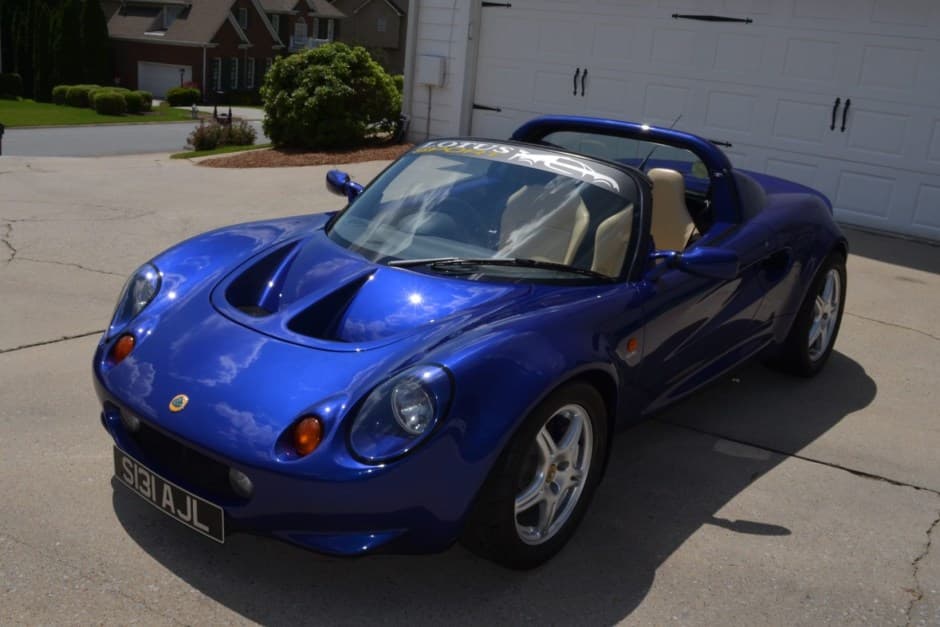1999 Lotus Elise sold for $30,000