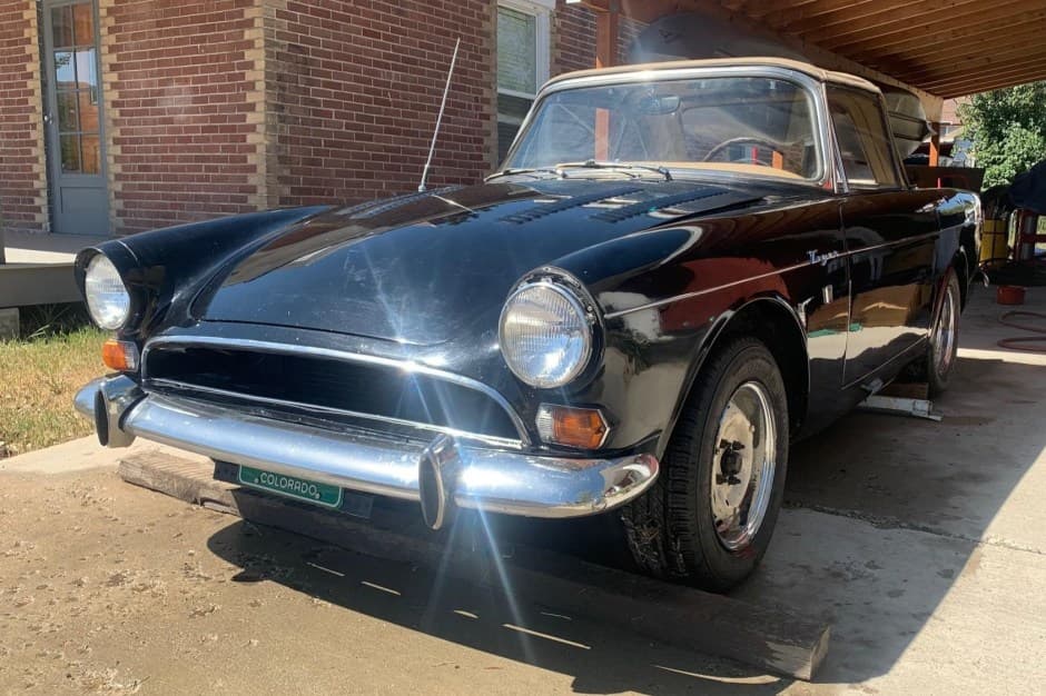 1967 Sunbeam Tiger sold for $37,000