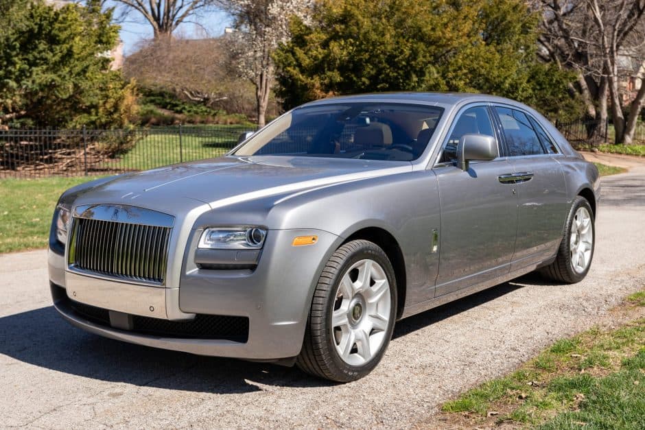 2010 Rolls-Royce Ghost sold for $95,000