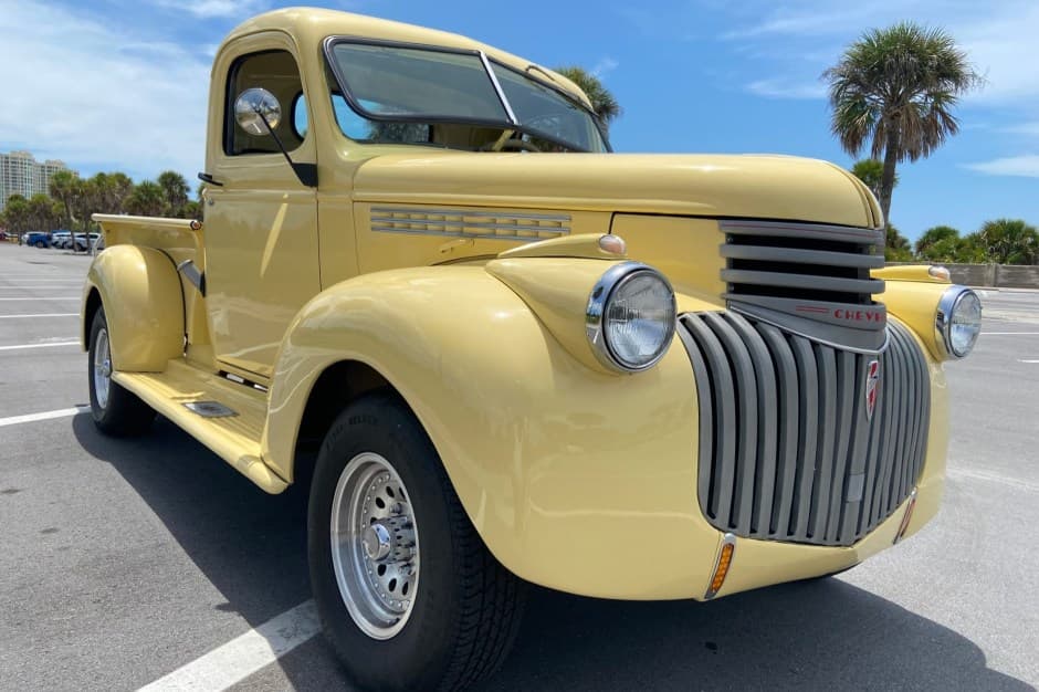 1946 Chevrolet AK Series Pickup (1941-1947) sold for $23,000