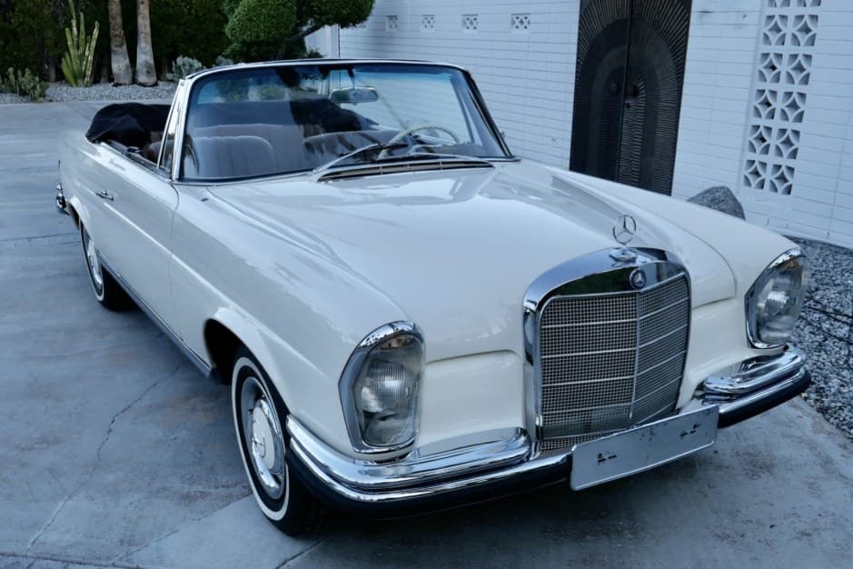 1964 Mercedes-Benz W111 Coupe & Cabriolet sold for $28,000