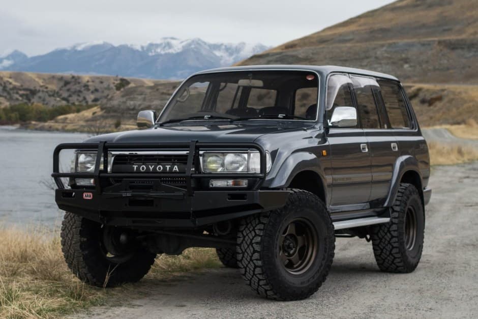 1990 Toyota Land Cruiser 80-Series sold for $30,500