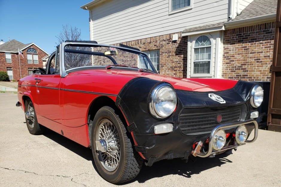 1967 MG Midget sold for $5,500