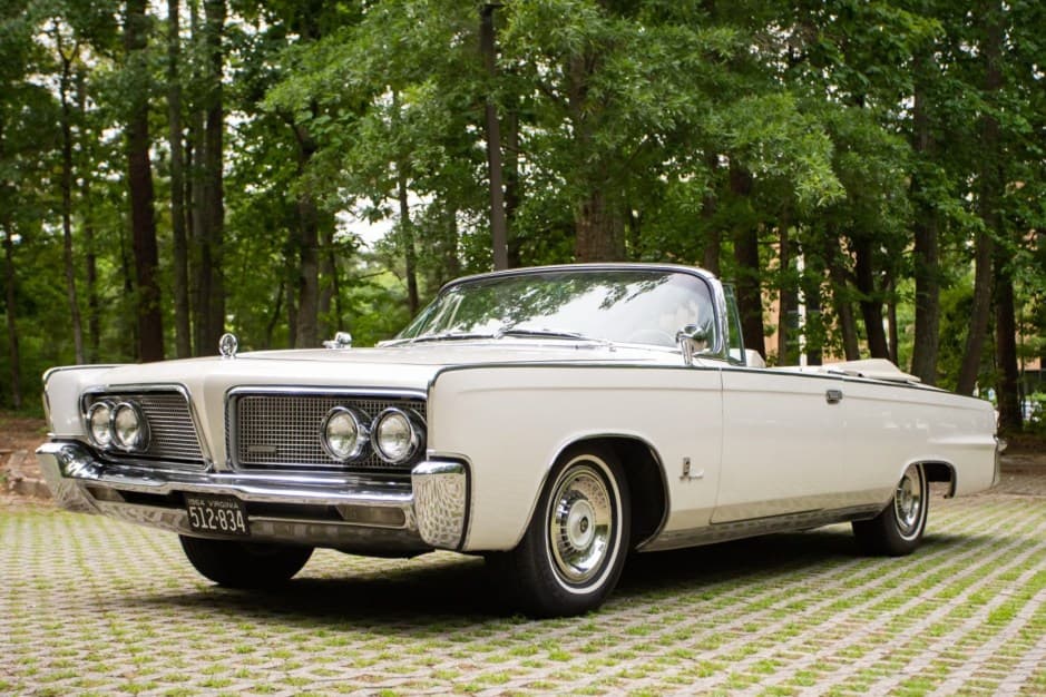 1964 Chrysler Imperial sold for $35,500