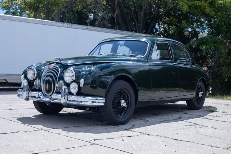 1957 Jaguar Mk I sold for $33,000