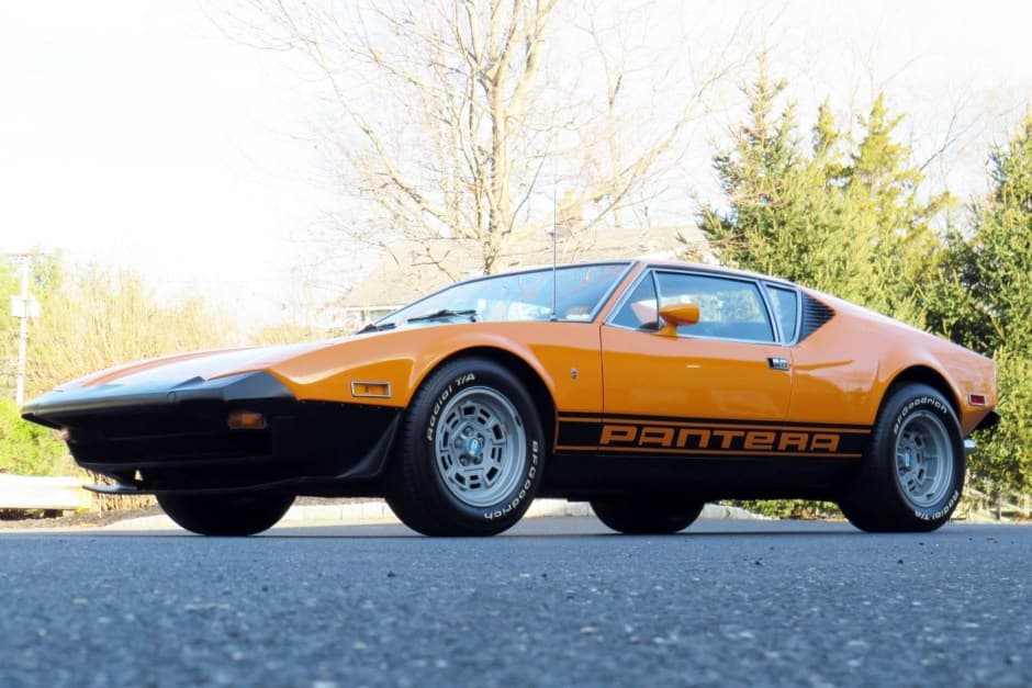 1974 DeTomaso Pantera sold for $132,000