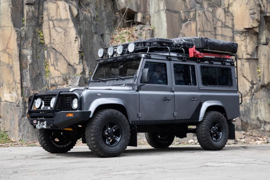 1983 Land Rover 110 / Defender 110 (Euro Spec) sold for $64,000