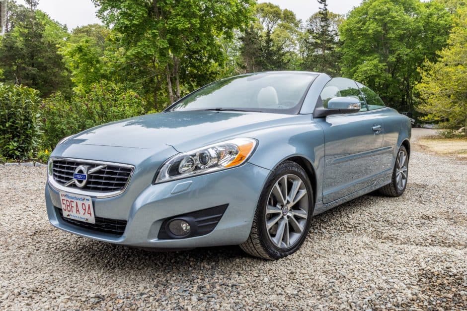 2011 Volvo C70 sold for $13,750
