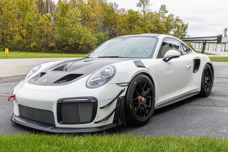 2019 Porsche 991 GT2 sold for $515,000