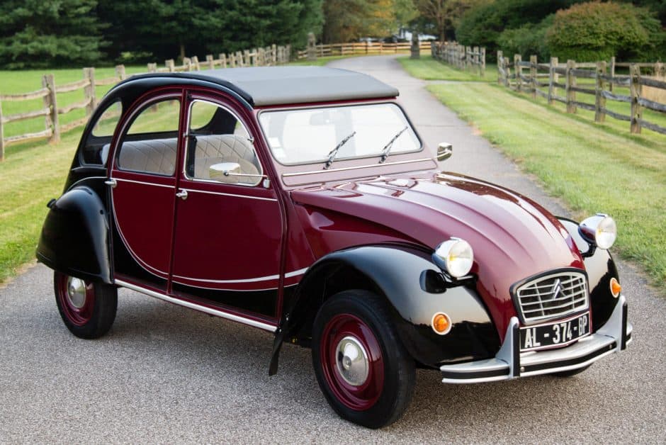 1984 Citroen 2CV sold for $20,805