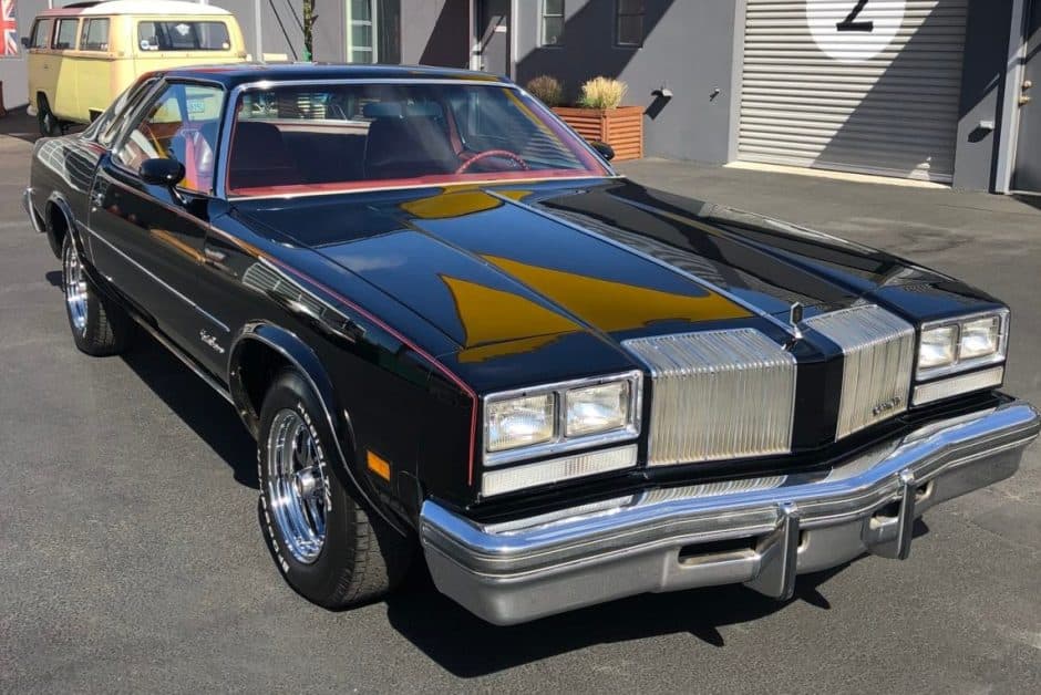 1977 Oldsmobile Cutlass sold for $9,500