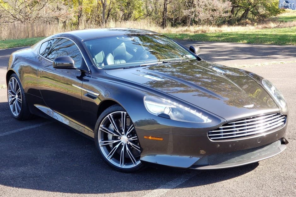 2012 Aston Martin Virage sold for $60,500
