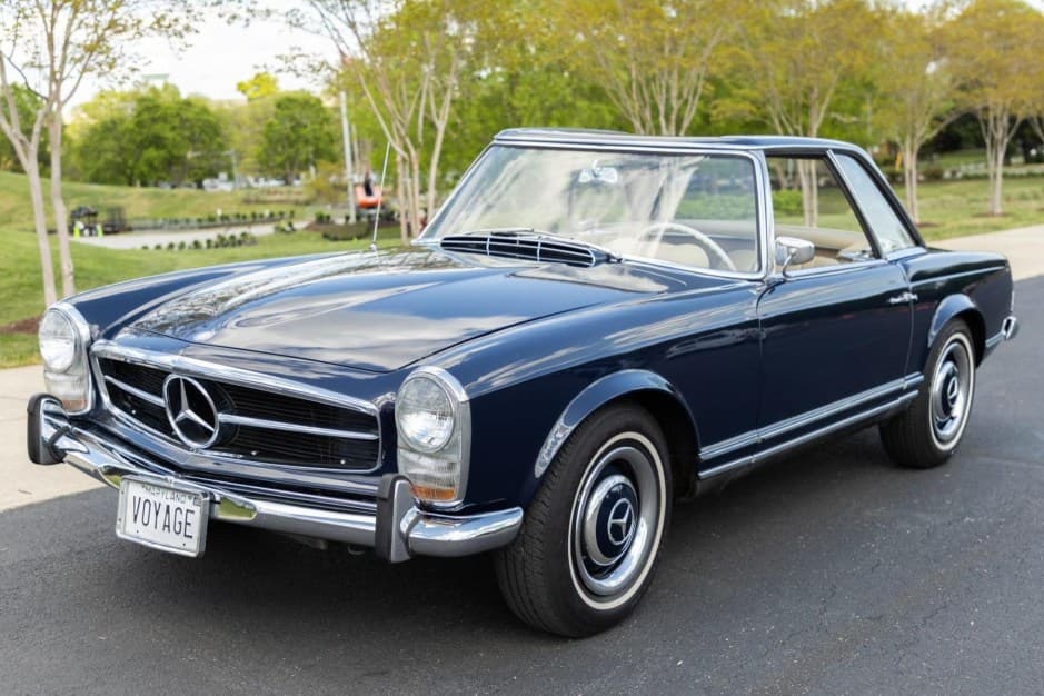 1966 Mercedes-Benz W113 SL sold for $55,000