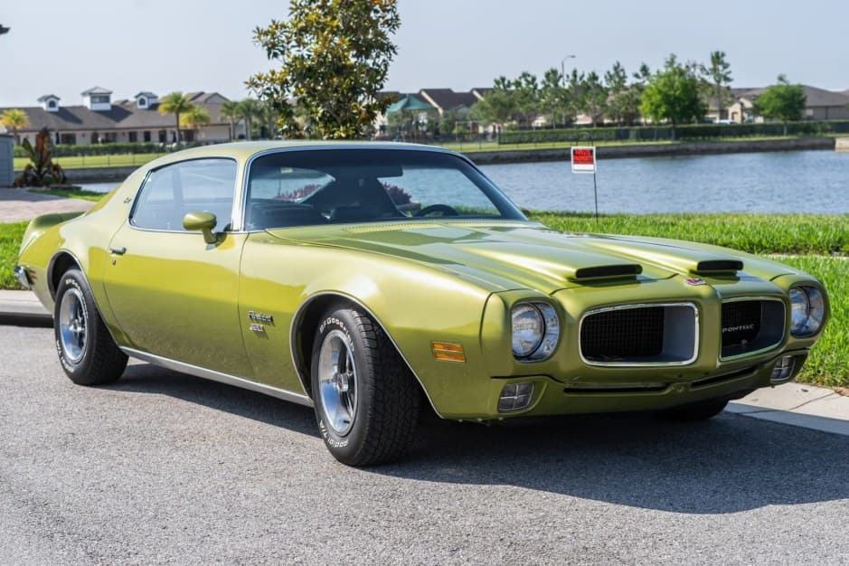 1970 Pontiac Firebird (1970-1981) sold for $19,350