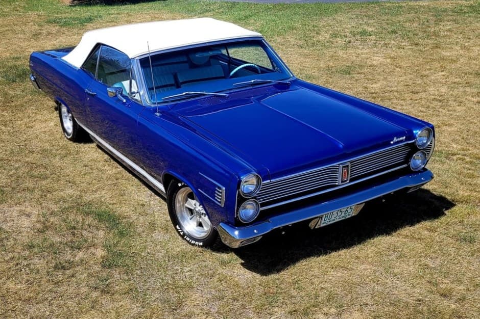 1967 Mercury Comet sold for $16,500