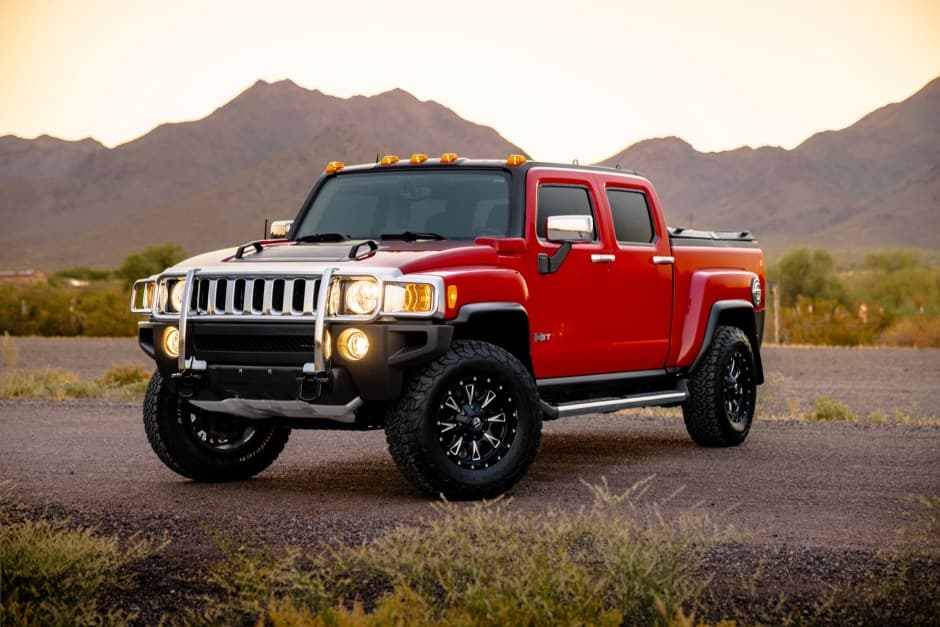 2009 Hummer H3 sold for $44,277