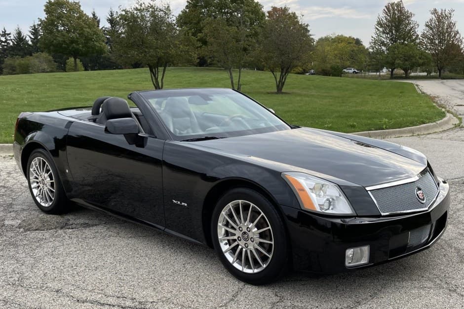 2004 Cadillac XLR sold for $21,250