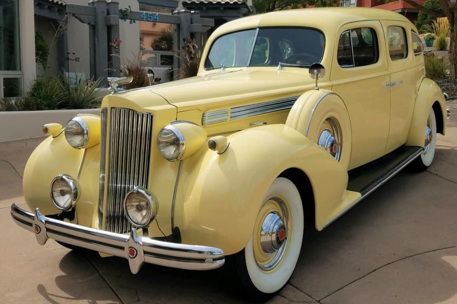 1939 Packard Eight sold for $21,500
