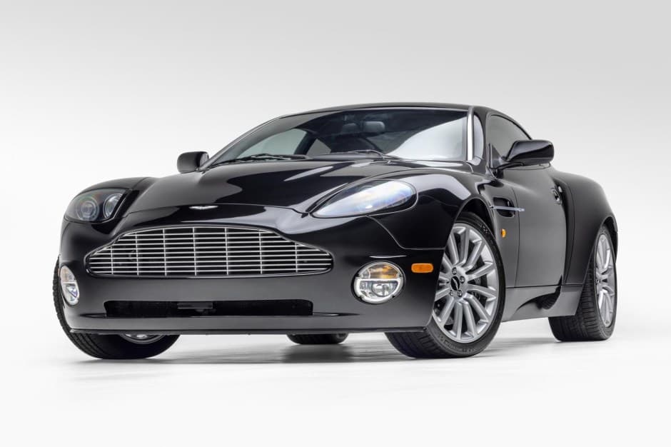 2003 Aston Martin Vanquish sold for $44,750
