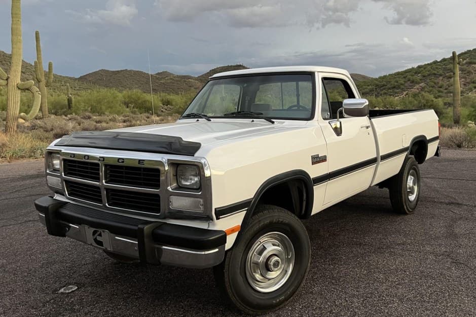 1992 Dodge Ram (1981-1993) sold for $44,000