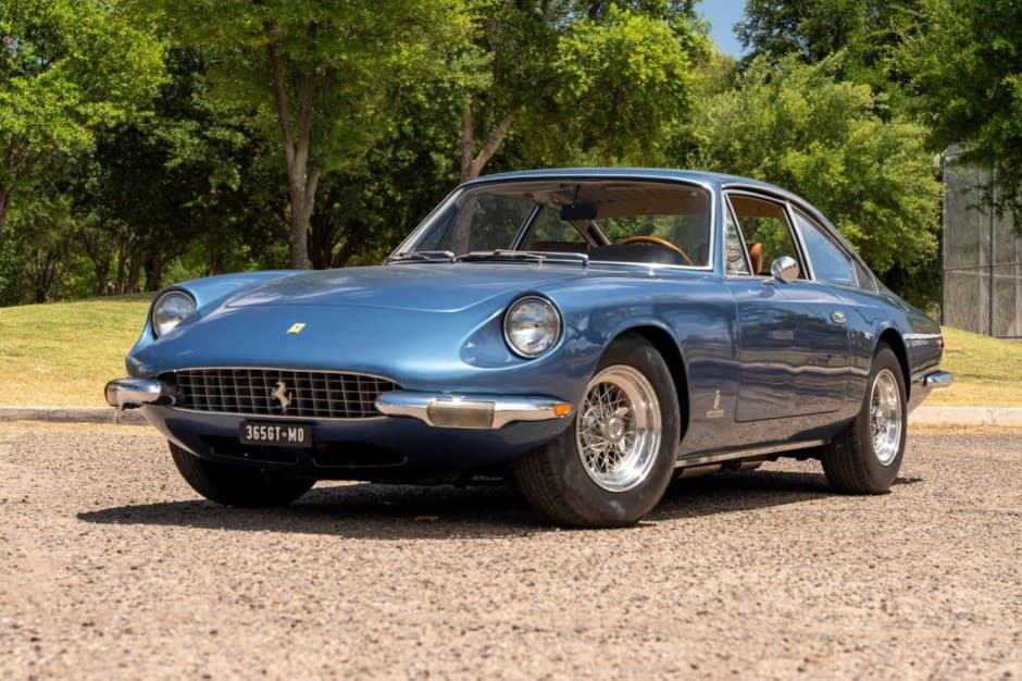 1969 Ferrari 365 GT 2+2 sold for $186,000