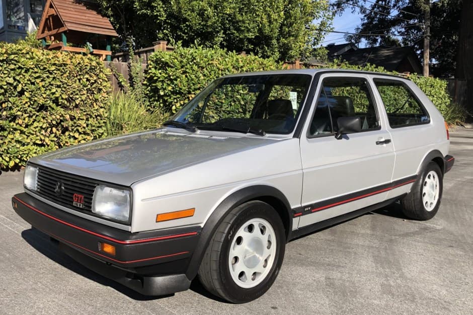 1987 Volkswagen GTI Mk2 sold for $15,750
