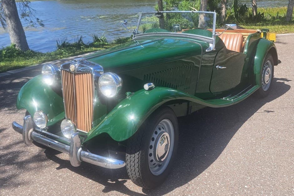 1951 MG TD sold for $7,000