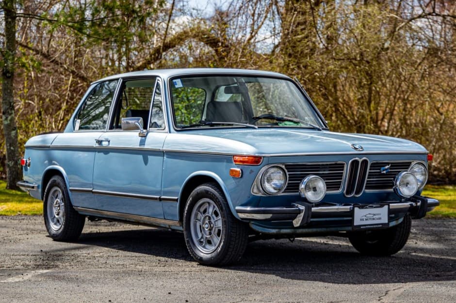 1973 BMW 2002tii sold for $20,002