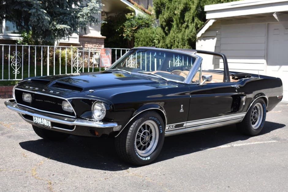 1968 Shelby Mustang GT350 & GT500 sold for $121,000