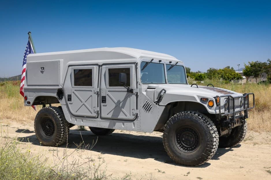 2003 Hummer HMMWV/Humvee sold for $48,000