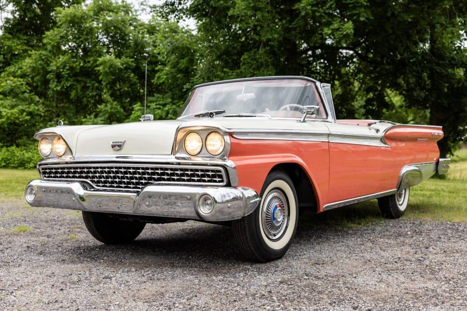 1959 Ford Galaxie sold for $26,000