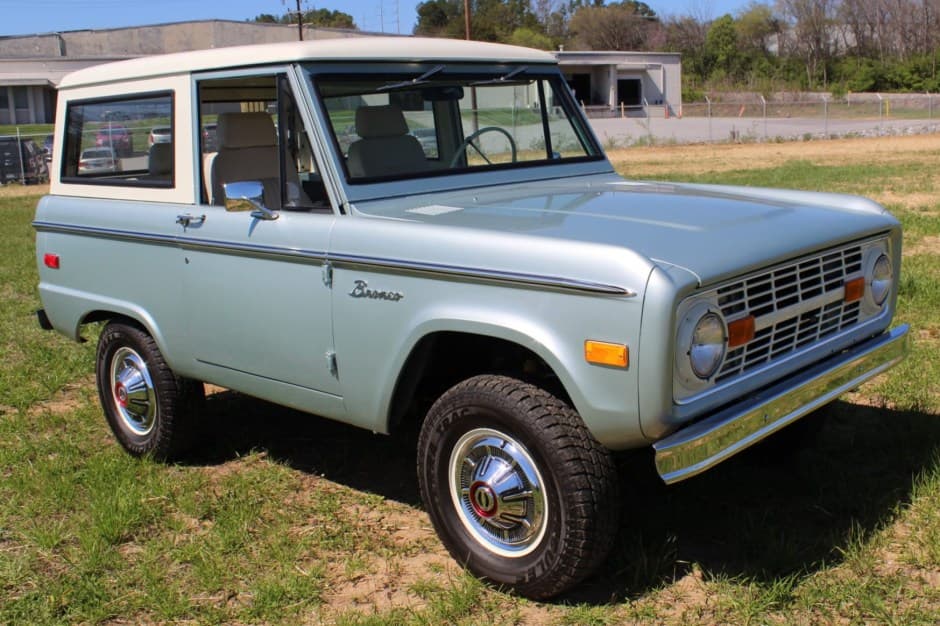 1971 Ford Bronco U13/U14/U15 1966-1977 sold for $50,000