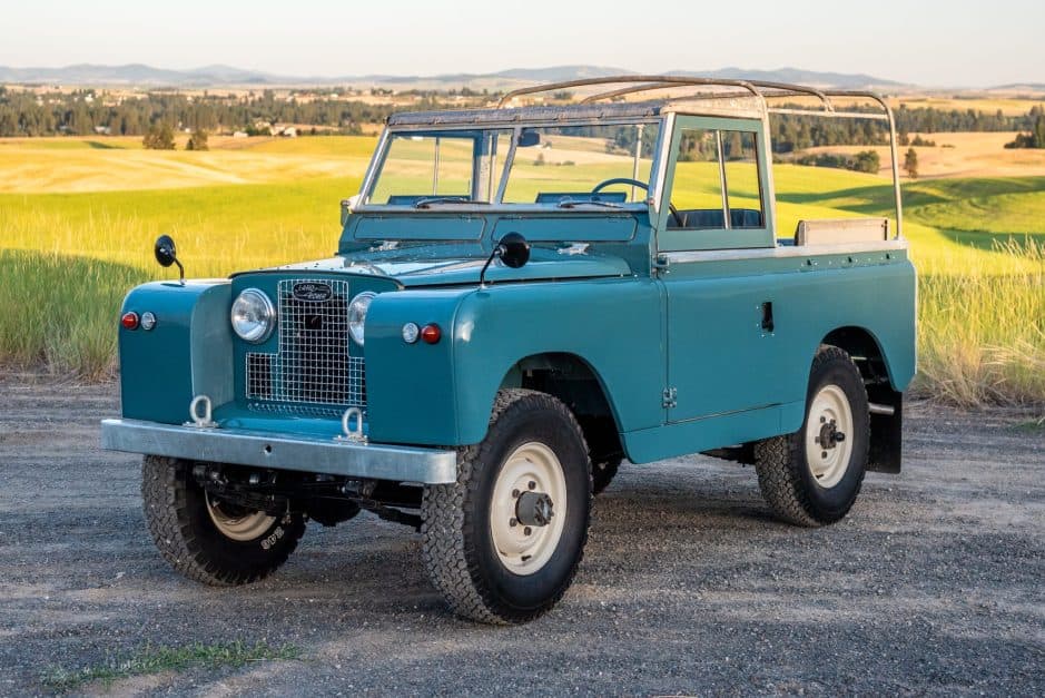 1963 Land Rover Series 88 sold for $40,000