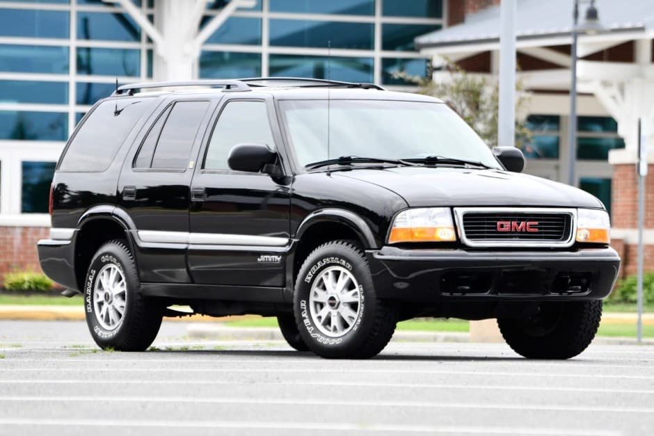 2001 GMC Jimmy (1995-2005) sold for $15,100