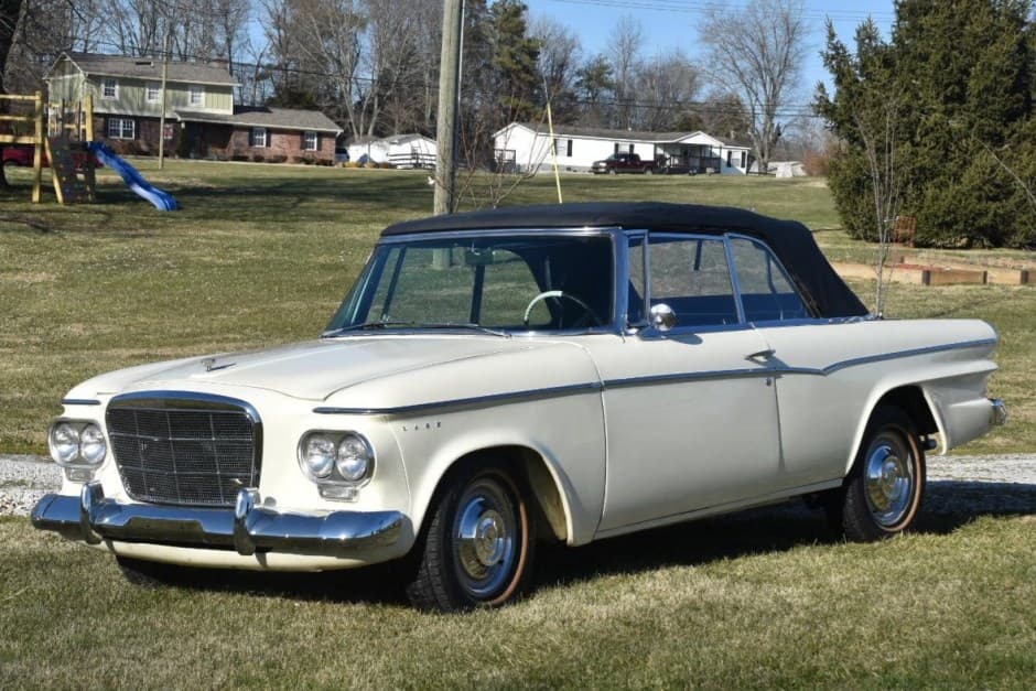 1962 Studebaker Lark sold for $15,000