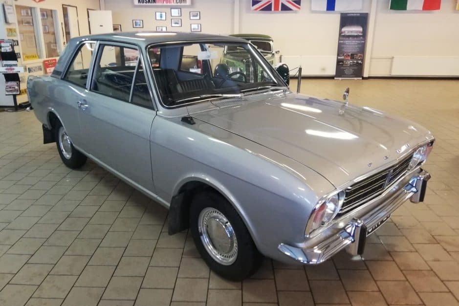 1970 Ford Cortina sold for $2,400