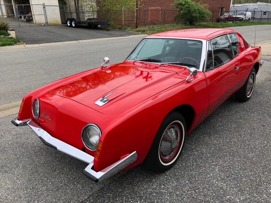 1964 Studebaker Avanti sold for $20,000