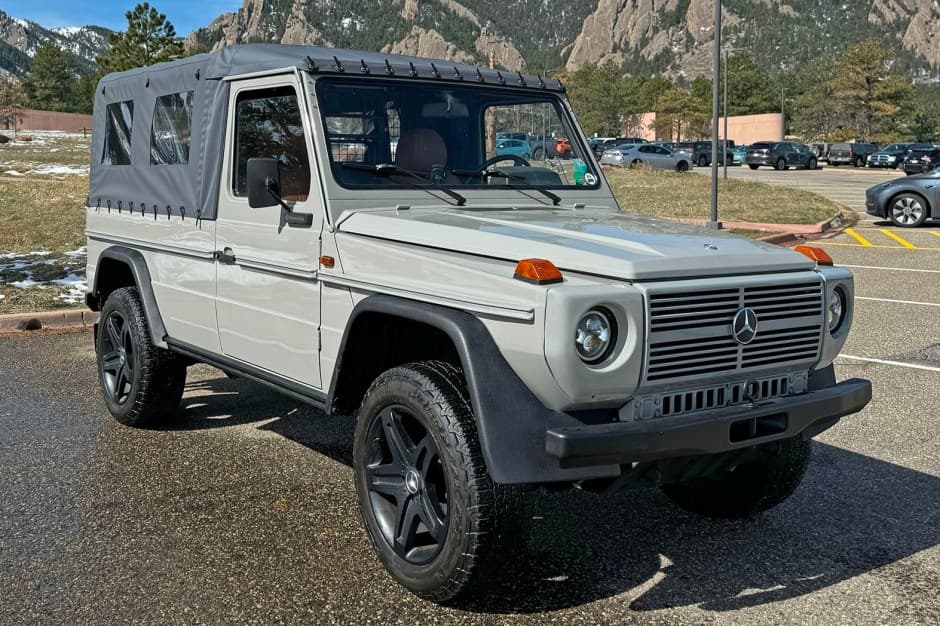 1993 Mercedes-Benz W461 G-Class sold for $43,000