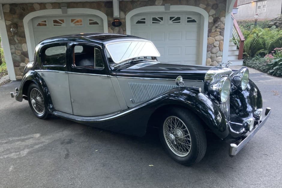 1948 Jaguar Mk IV sold for $32,000