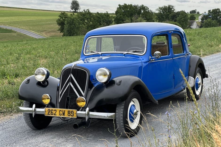 1953 Citroen Traction Avant sold for $13,000