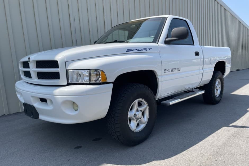 2000 Dodge Ram (1994-2001) sold for $10,000