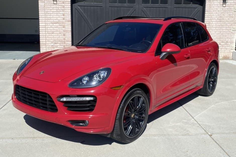 2014 Porsche 958 Cayenne (2011-2018) sold for $24,500