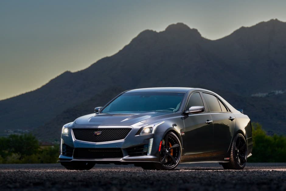 2017 Cadillac CTS & CTS-V sold for $79,000